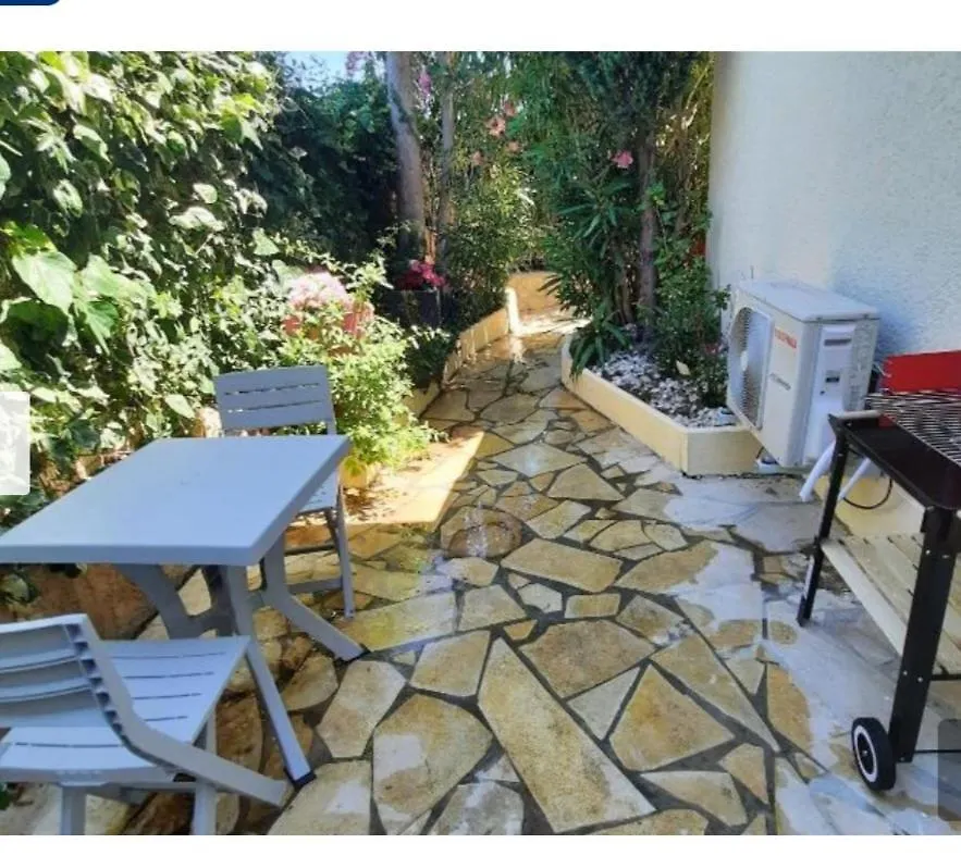 Apartment Mer Et Soleil Le Pradet